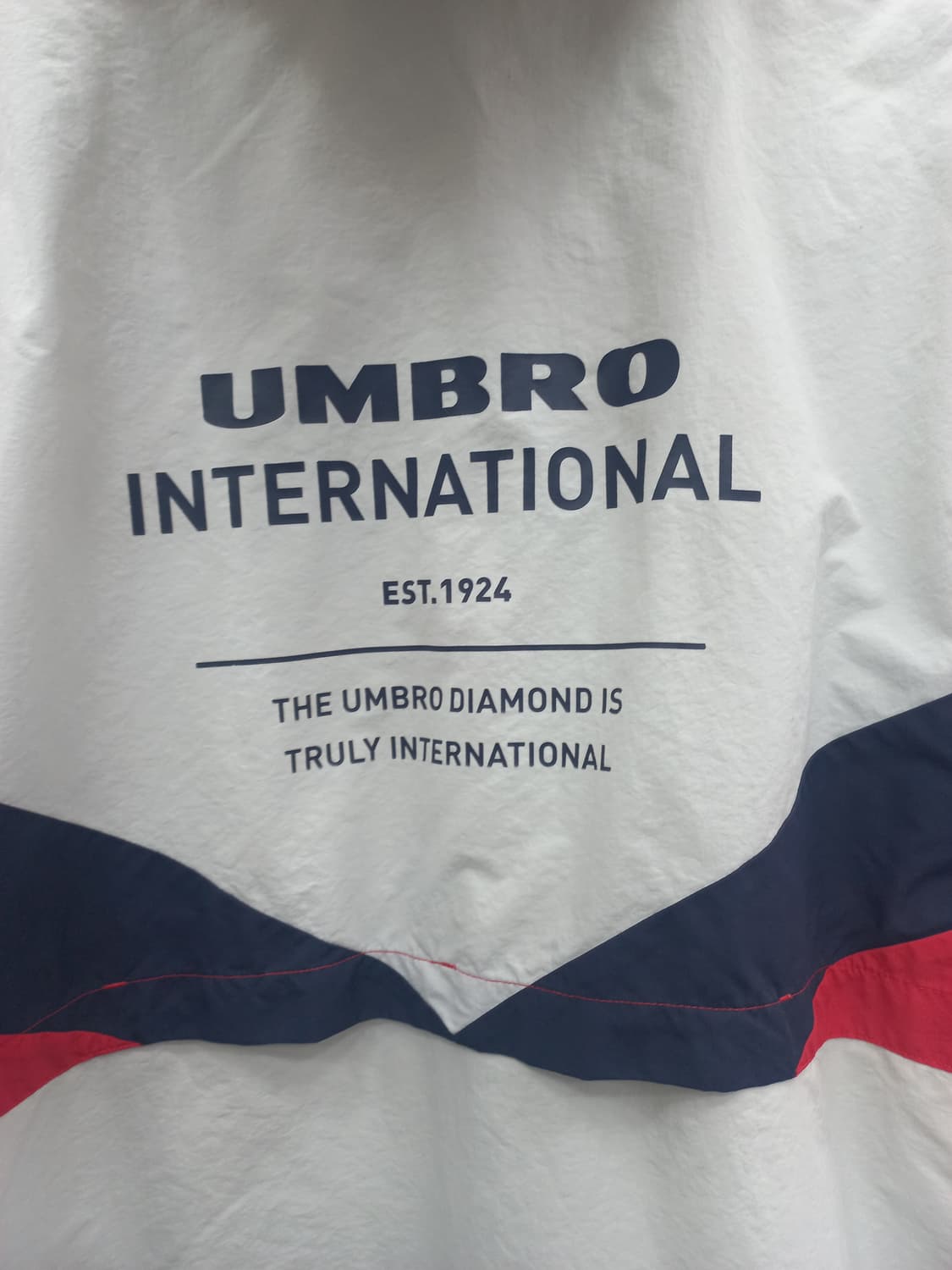 엄브로 화이트 컬러 후드 아노락 바람막이 (남105) 상품이미지1