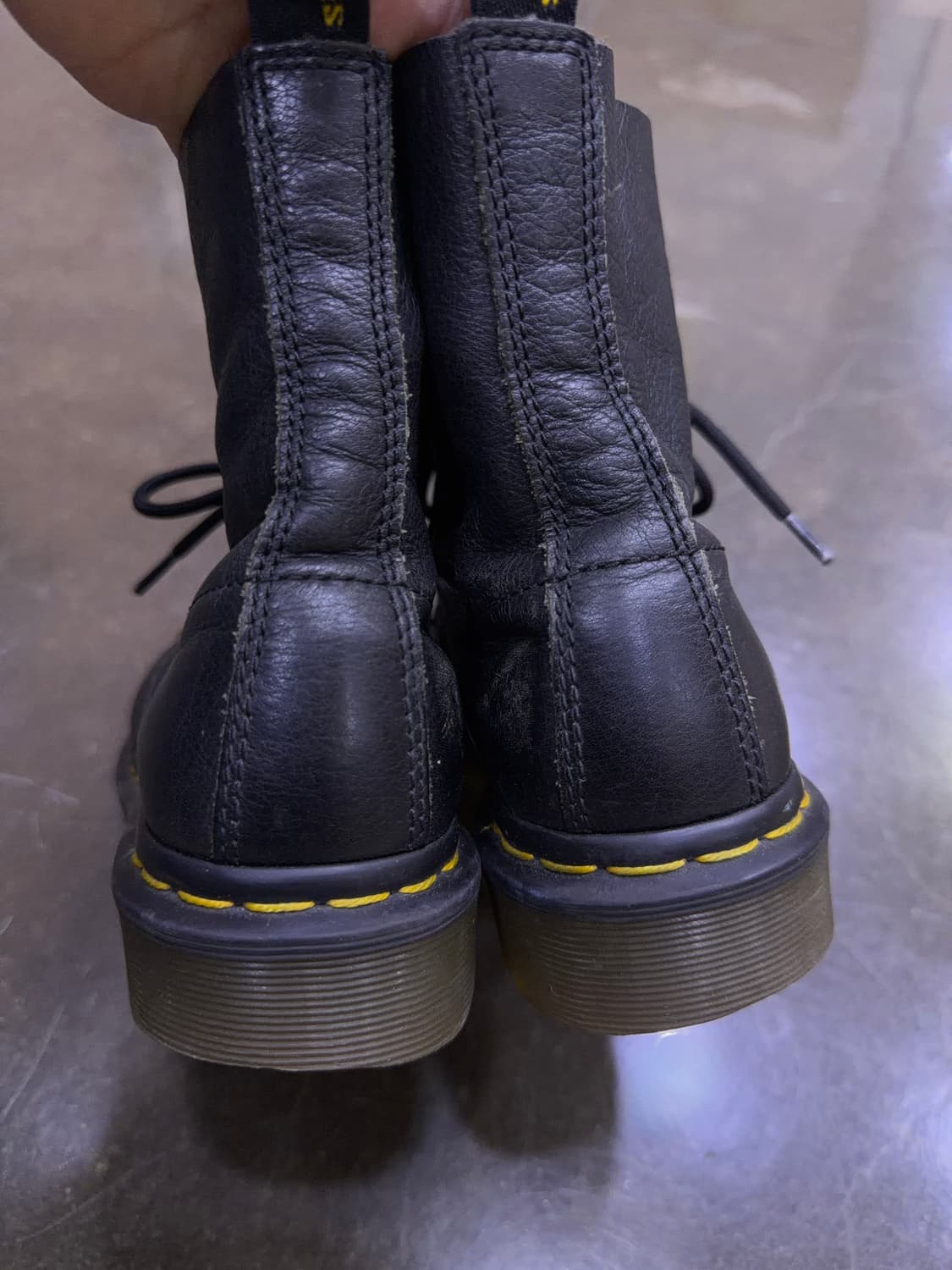 닥터마틴 파스칼 8홀 워커 부츠 블랙 230 상품이미지6