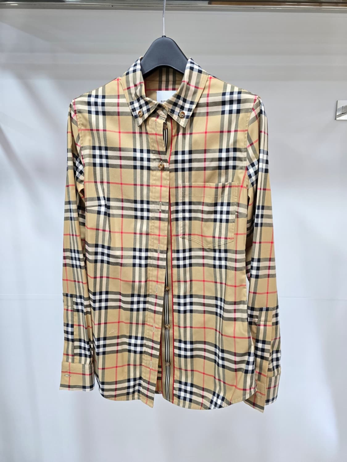 [정품/새상품] 버버리 체크 긴팔 여성 셔츠 55 상품이미지1