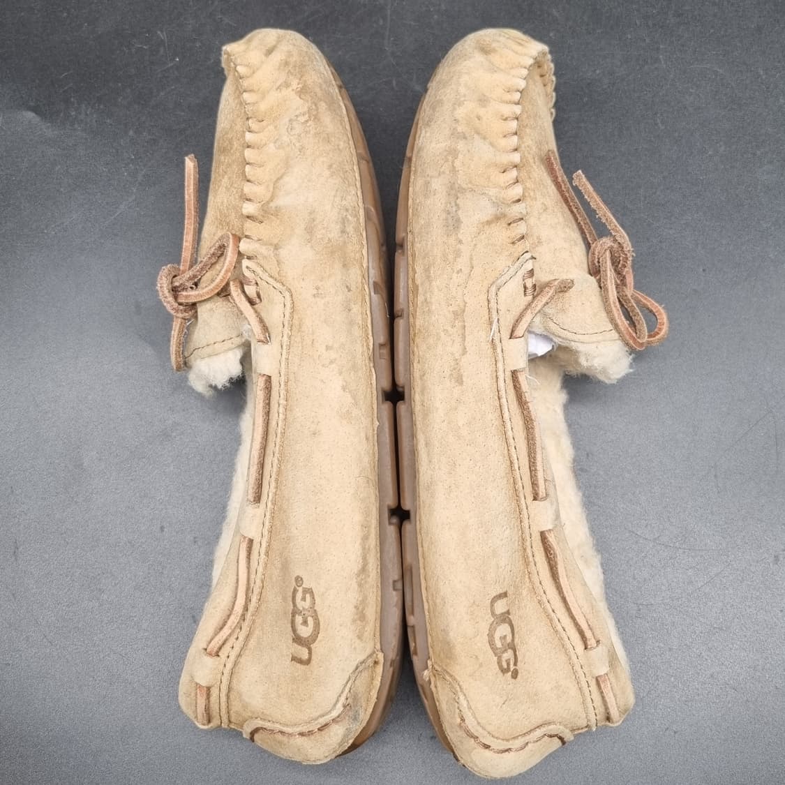 어그ugg 다코타 퓨터 여성모카신 240 상품이미지5