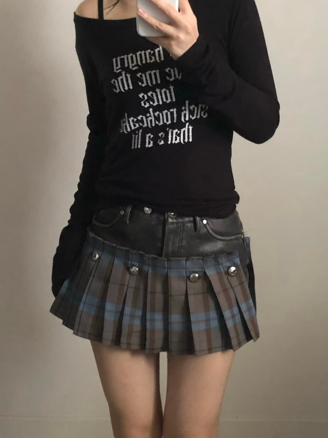 앤더슨벨 체크 플리츠 투웨이 레더 팬츠 & 스커트 상품이미지1