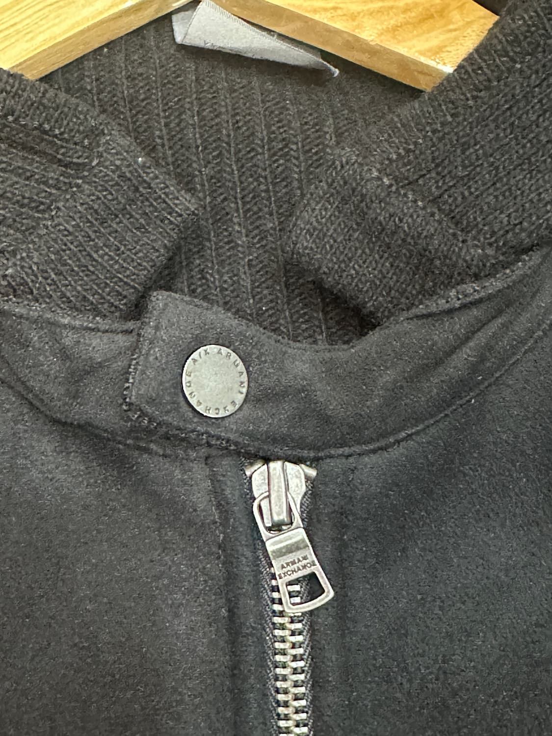 알마니익스체인지 블랙 스웨이드 니트 후드 집업 상품이미지2