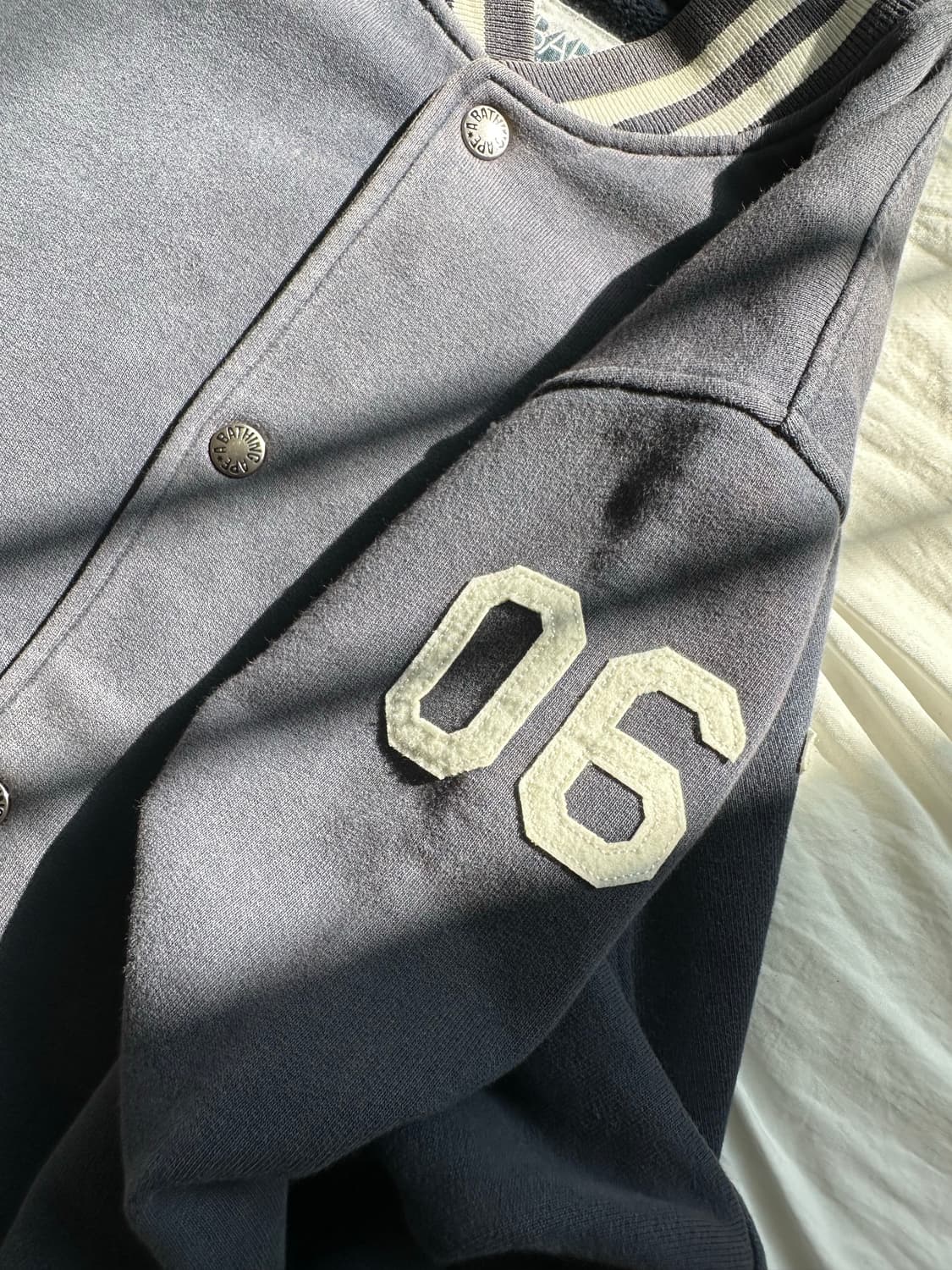 00s 베이프 제너럴 코튼 바시티 자켓 상품이미지5