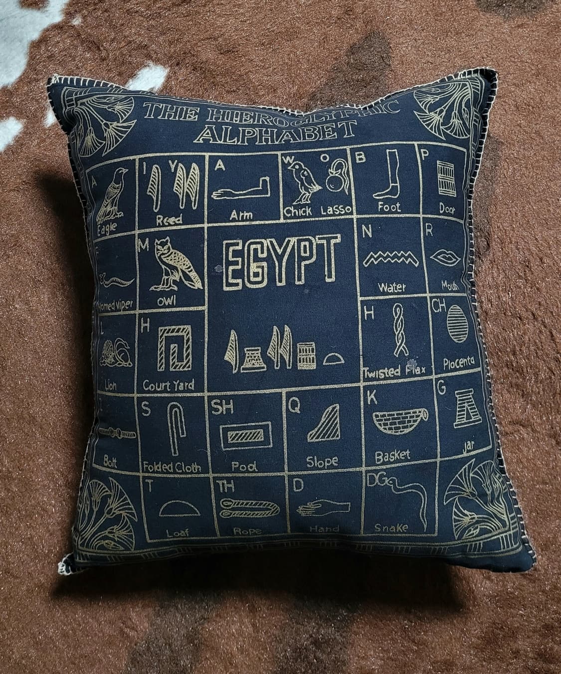 이집트 패브릭 핸드메이드 쿠션(40*43) 상품이미지6