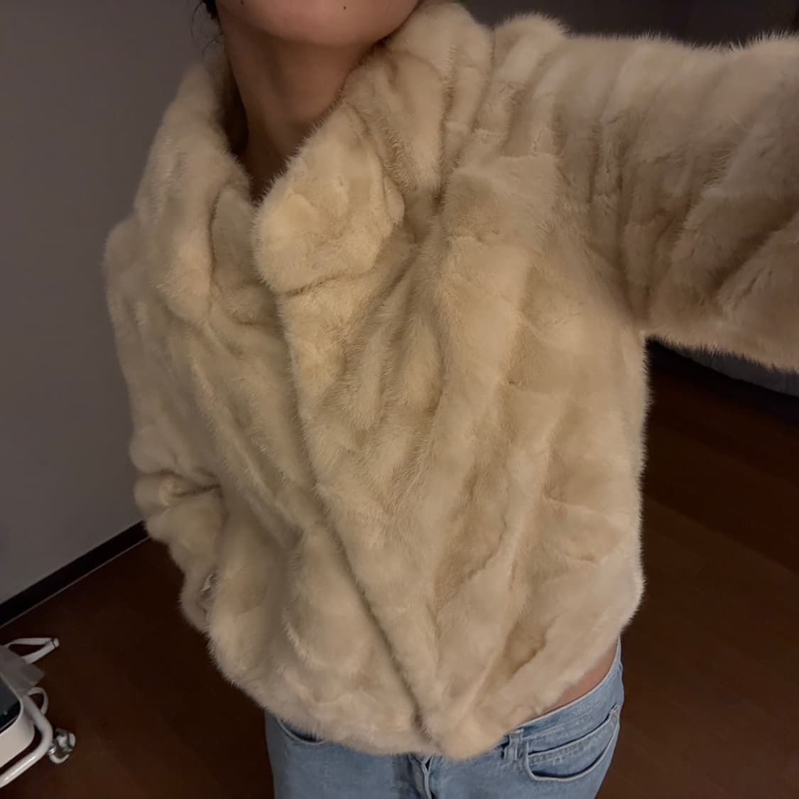 레노마 베이지 아이보리 밍크 퍼 숏 크롭 자켓 재킷 상품이미지2