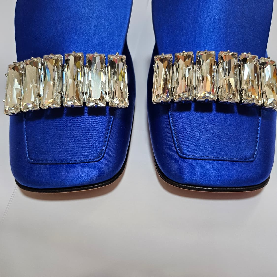 세르지오 로지 상품이미지1