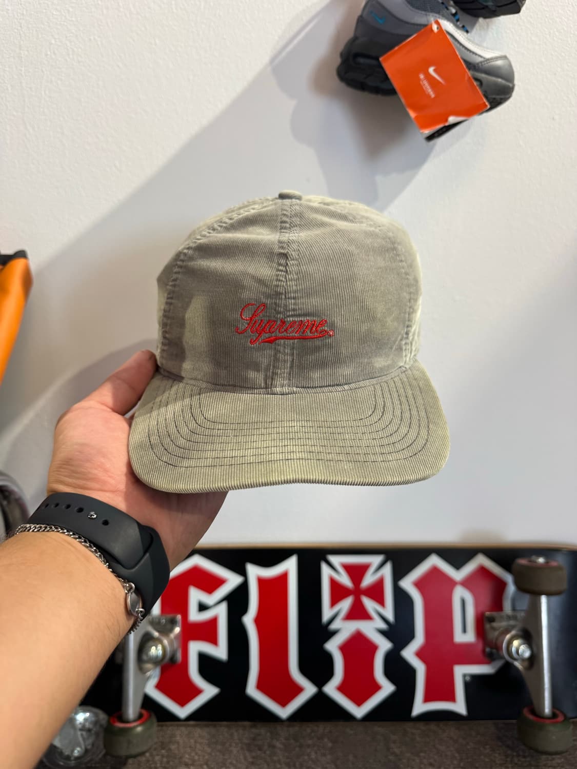 슈프림 Fitted 고듀로이 캡 상품이미지3