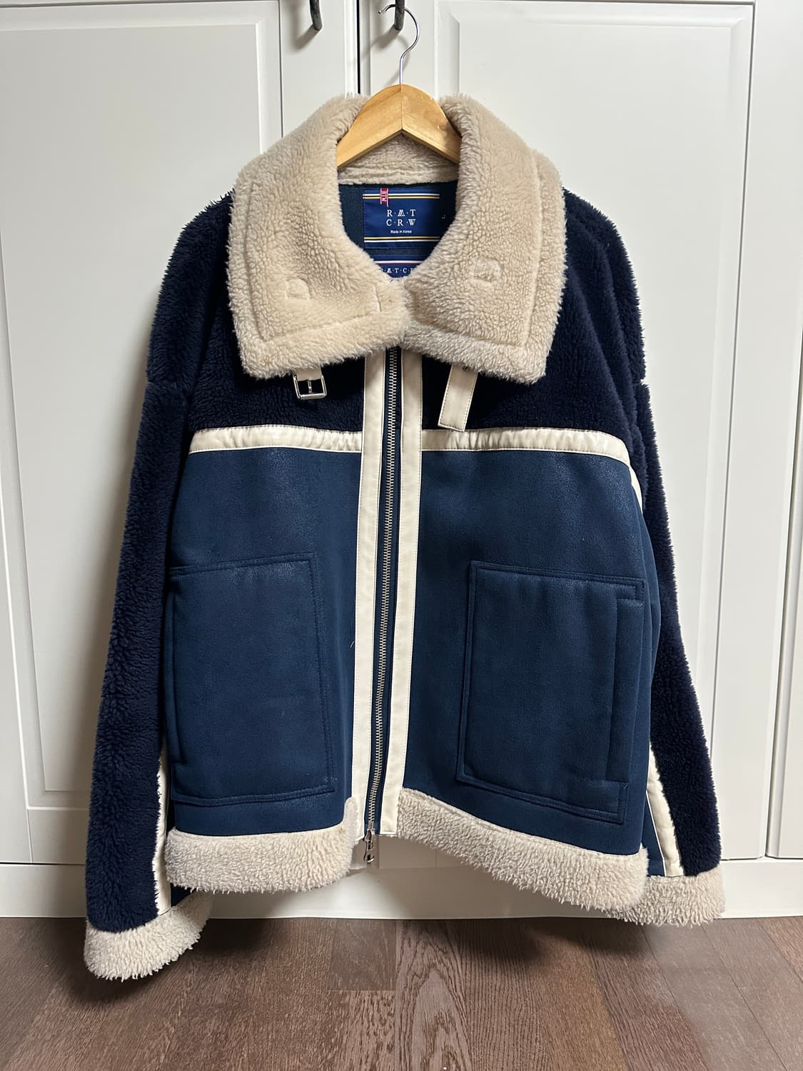 로맨틱크라운 무스탕 L 상품이미지1