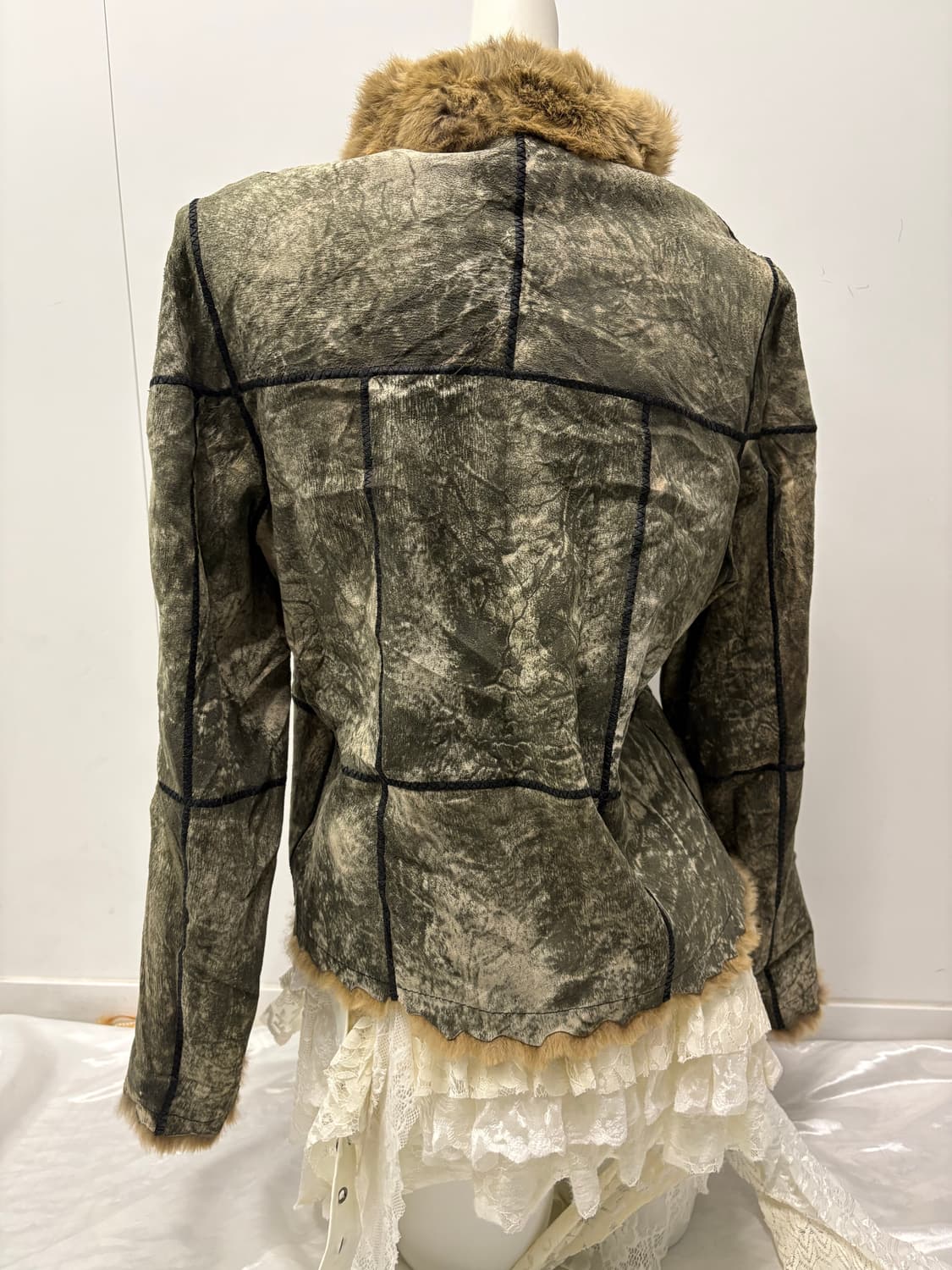 레빗퍼 무스탕 상품이미지5