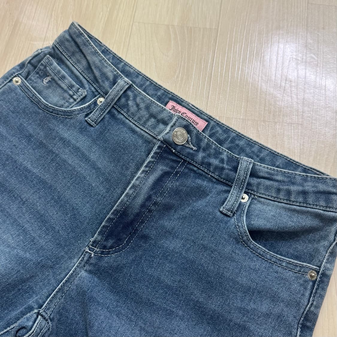 Juicy Couture 쥬시꾸뛰르 라인스톤 부츠컷 y2k 데님 상품이미지2