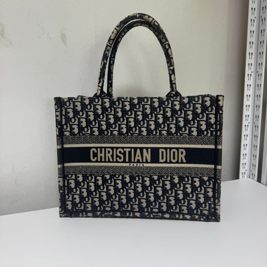 디올 오블리크 북토트백 미듐 상품이미지1