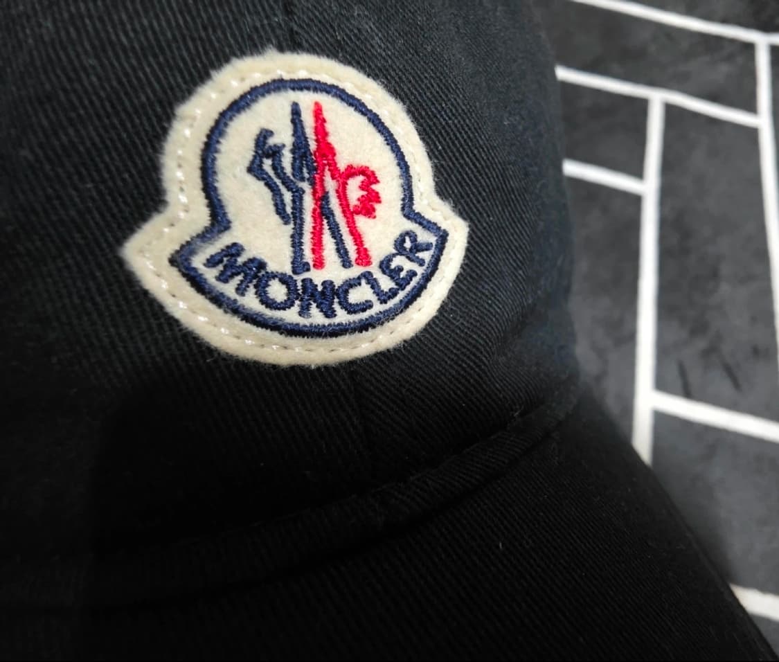 몽클레어 볼캡  상품이미지3