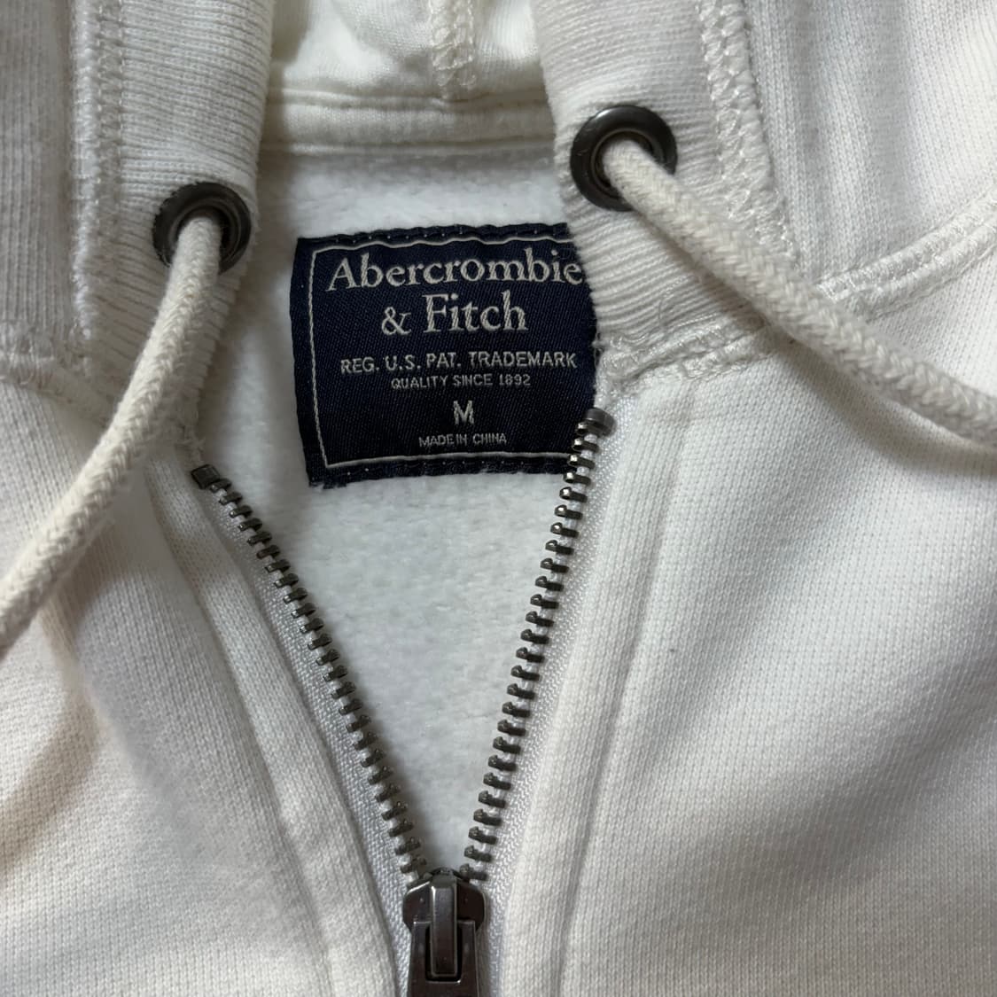 아베크롬비 울프죠 아이보리 기모 후드집업(M) 상품이미지3