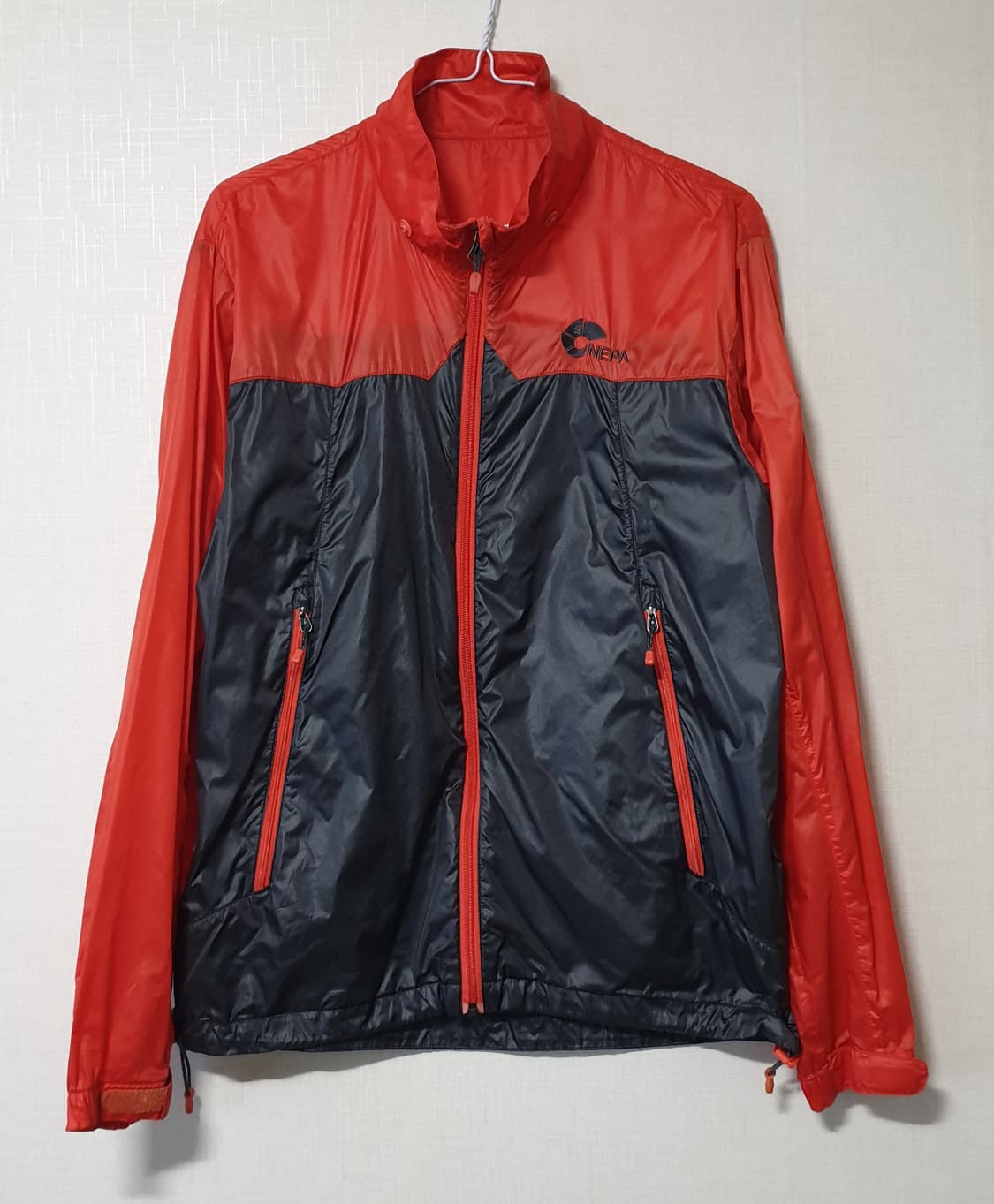 네파 바람막이 자켓 95사이즈 상품이미지1