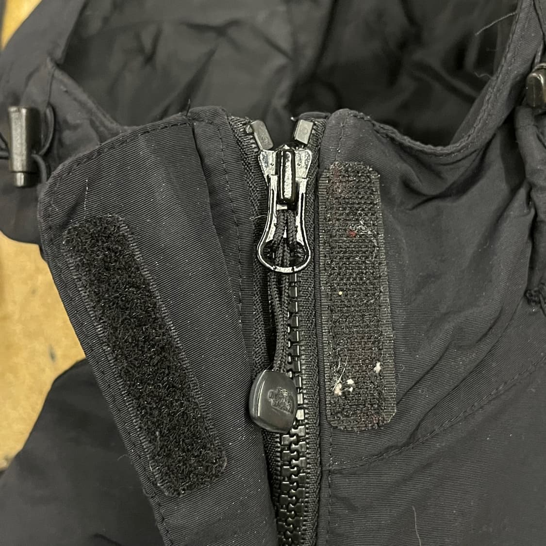 [정품/85] 노스페이스 블랙 후드 바람막이 자켓 b17 상품이미지8