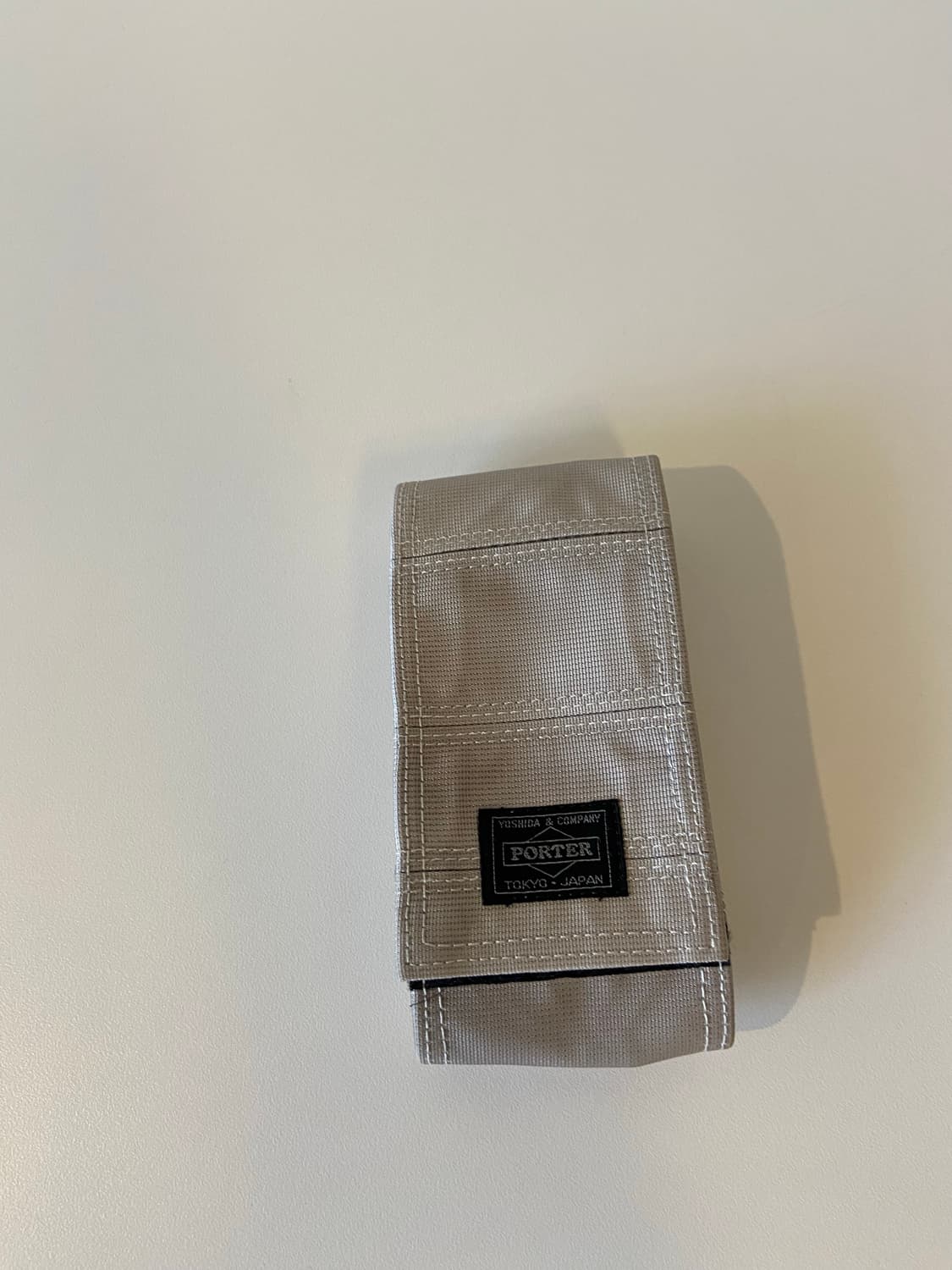 요시다포터 라이트그레이 멀티케이스 상품이미지1