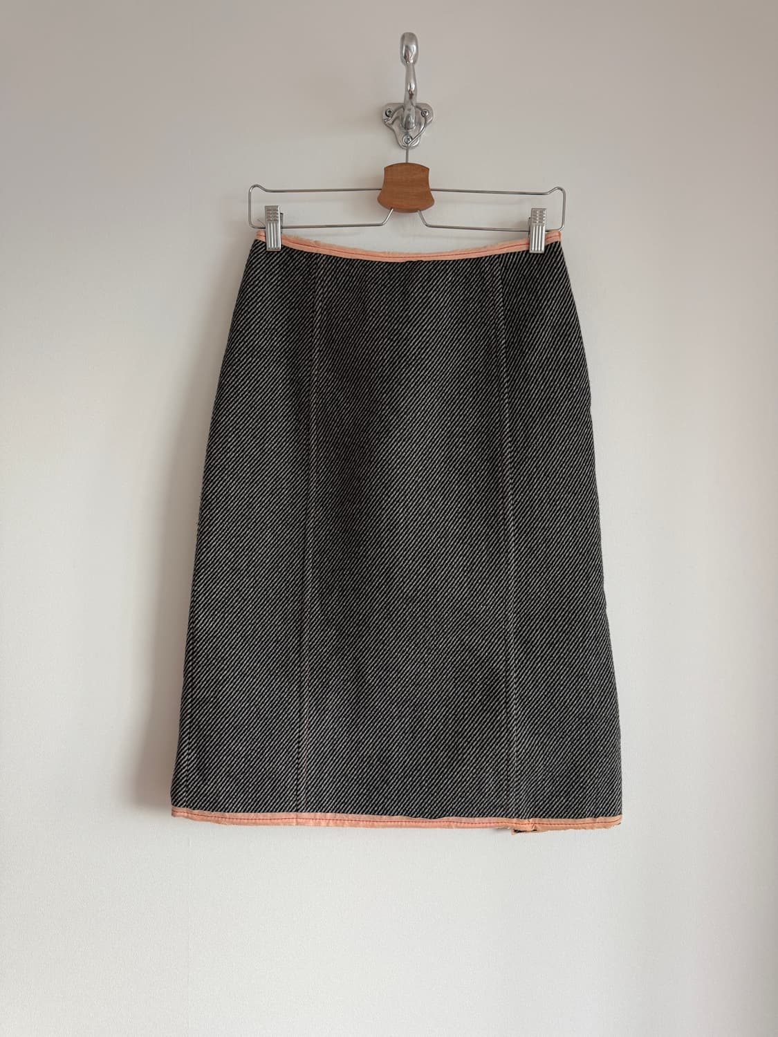 미우미우(miumiu) 헤링본 스커트(ITALY) 상품이미지1