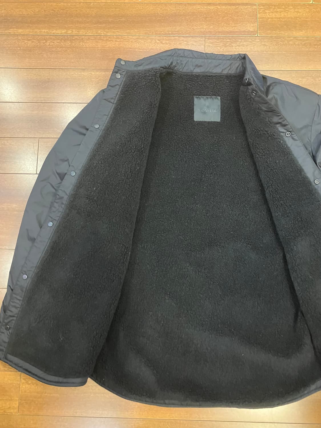 몽클레어 카시스 블랙와펜 패딩 셔츠자켓 (size 4) 상품이미지6