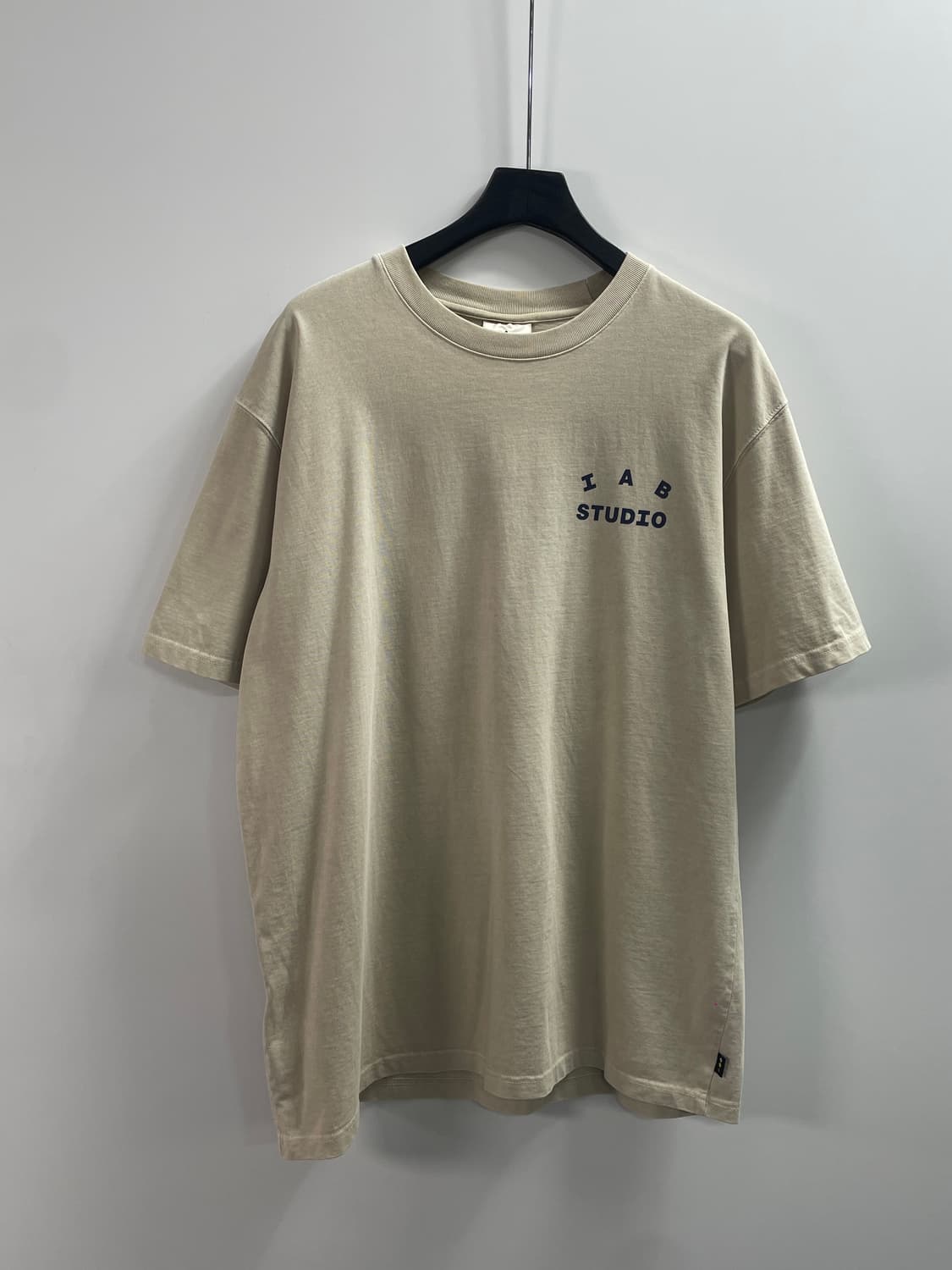 아이앱스튜디오 빅로고 반팔티 (on.602) 상품이미지1