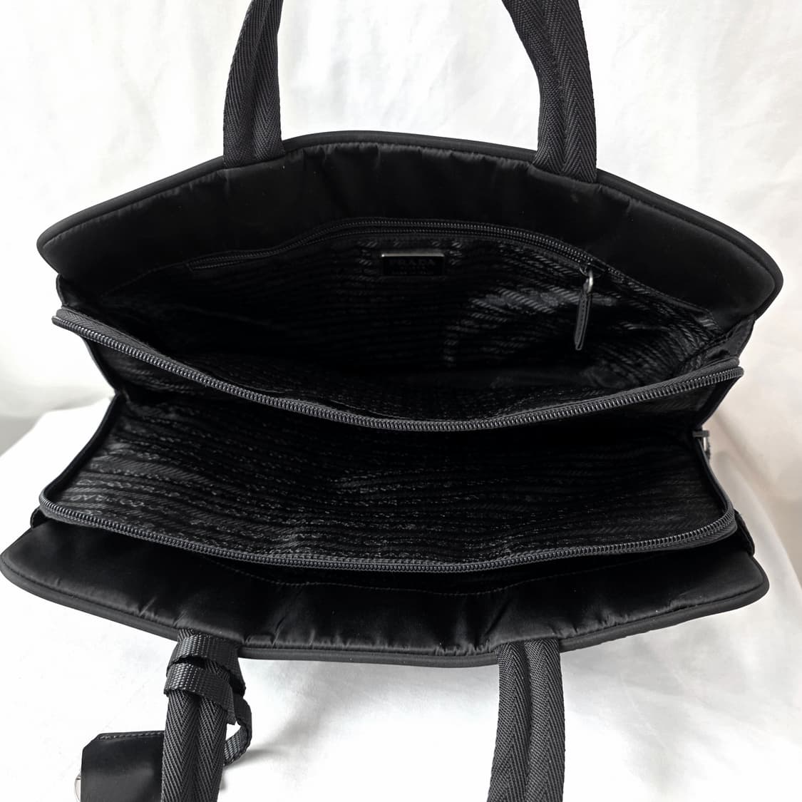 [정품 PRADA] 프라다 포코노 나일론 여성 토트백 서류가방 상품이미지8