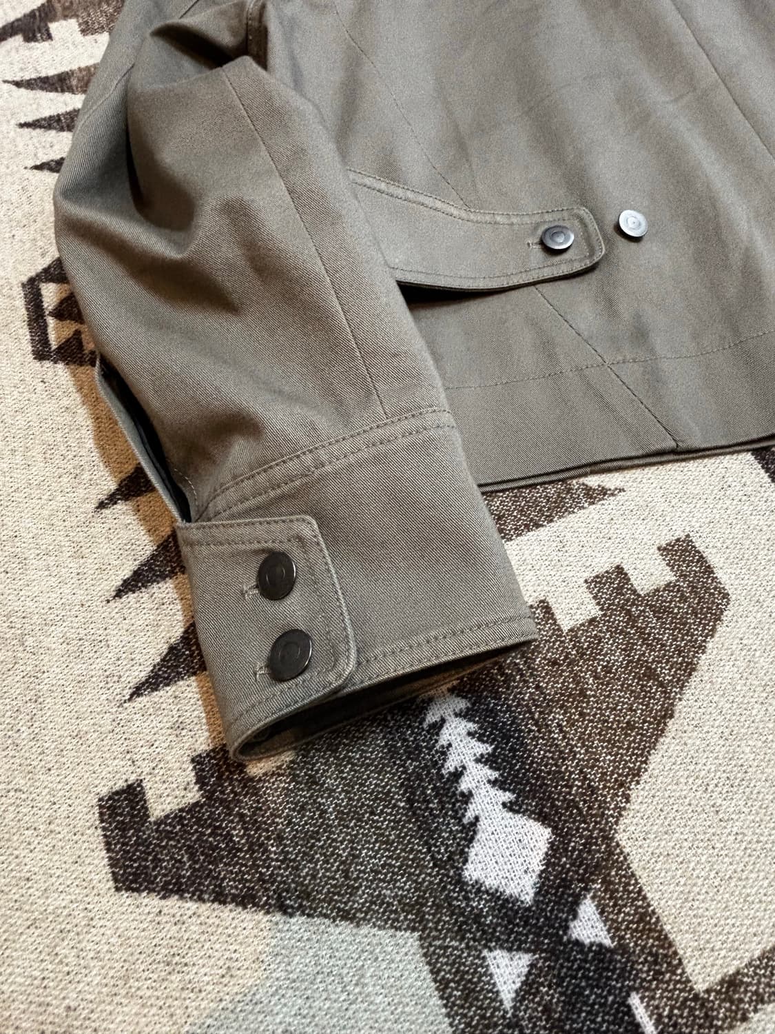 MOLDBOY (몰드보이) 크롭 워크 자켓 상품이미지7