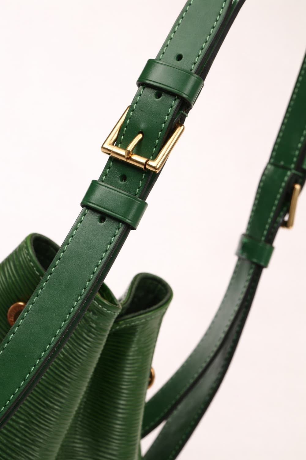 [S급] 루이비통 M44004 에삐 노에 그린 숄더백 판매합니다!!! 상품이미지3