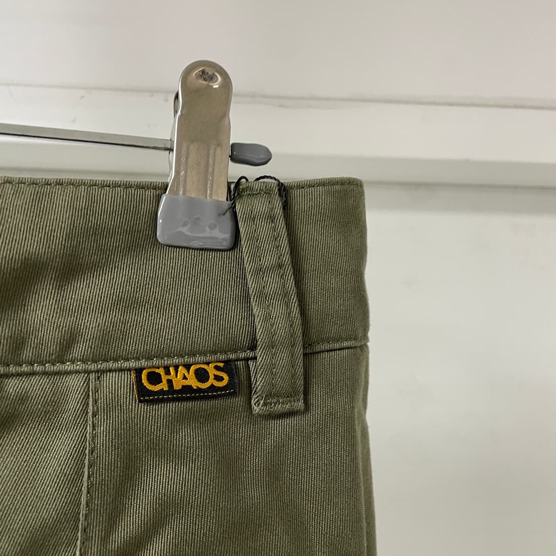 비비안웨스트우드 카키 치노 팬츠 M 상품이미지5