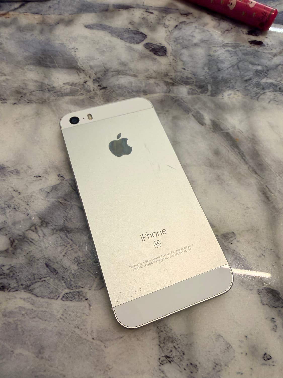 아이폰se 실버 64기가 상품이미지1