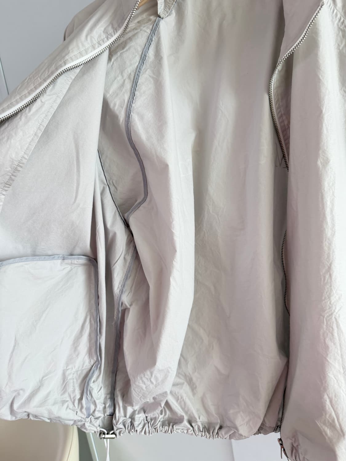 마뗑킴 연그레이 바람막이 자켓 상품이미지5