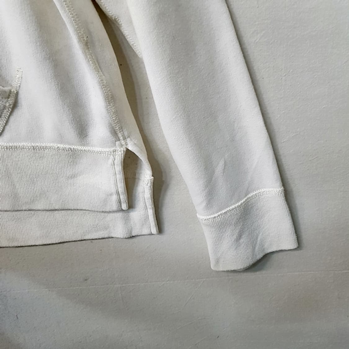 폴로 랄프로렌 기모 안감 후드 점퍼 화이트 상품이미지3