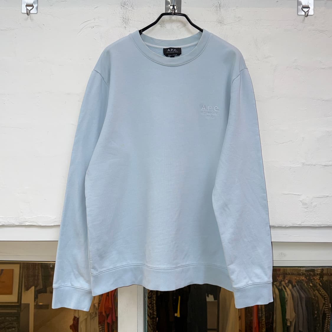 A.P.C. 아페쎄 루 마담 페일 블루 로고자수 스웨트 셔츠 XL 상품이미지1