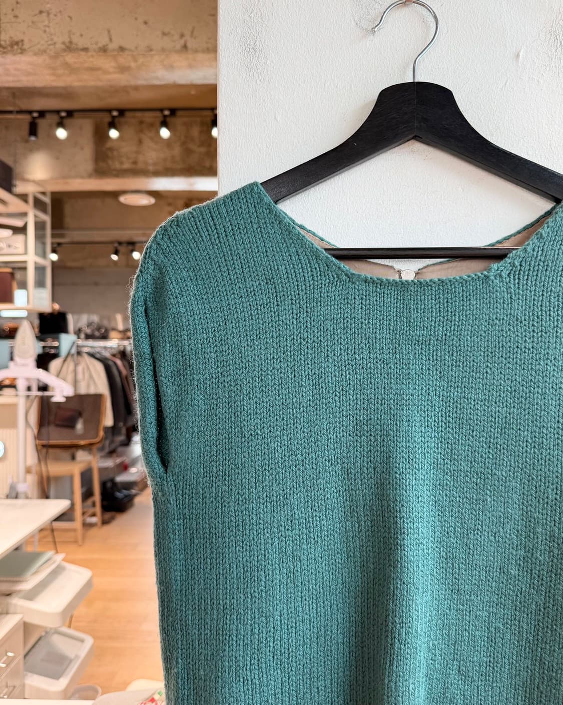 드리스 반 노튼 그린블루 메리노 울 백 지퍼 니트 베스트 상품이미지4