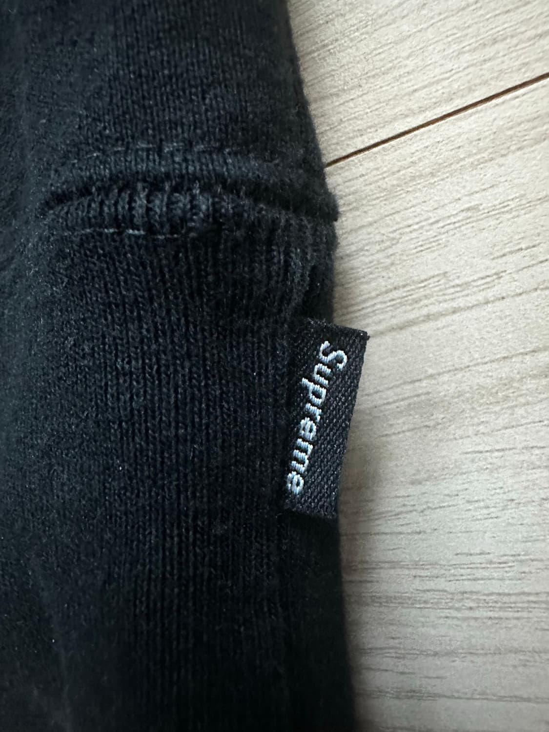 슈프림 박스로고 크루넥 블랙 - 22FW SIZE L 상품이미지4