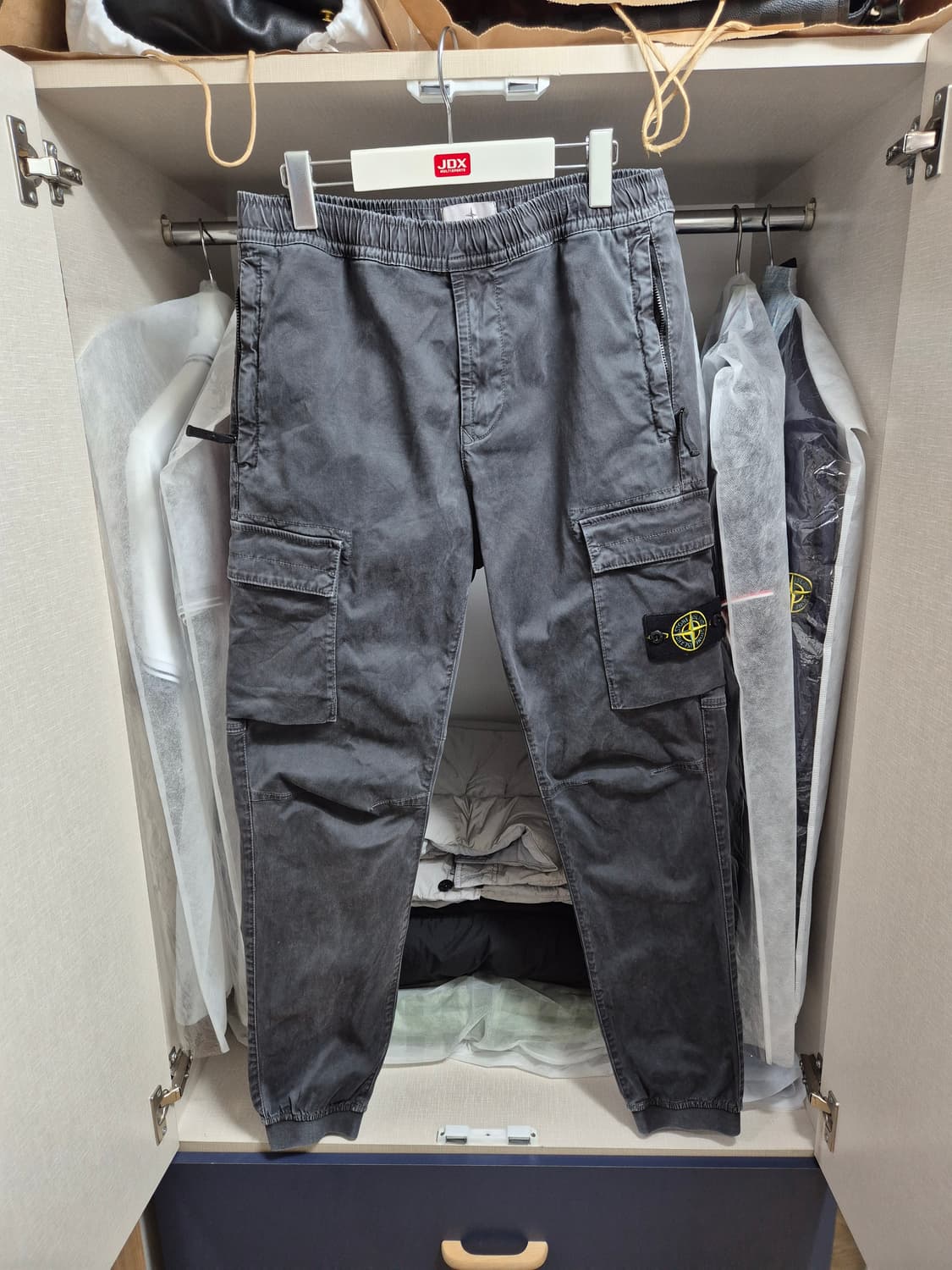 한글택 22FW스톤아일랜드 카고조거팬츠 30 상품이미지1