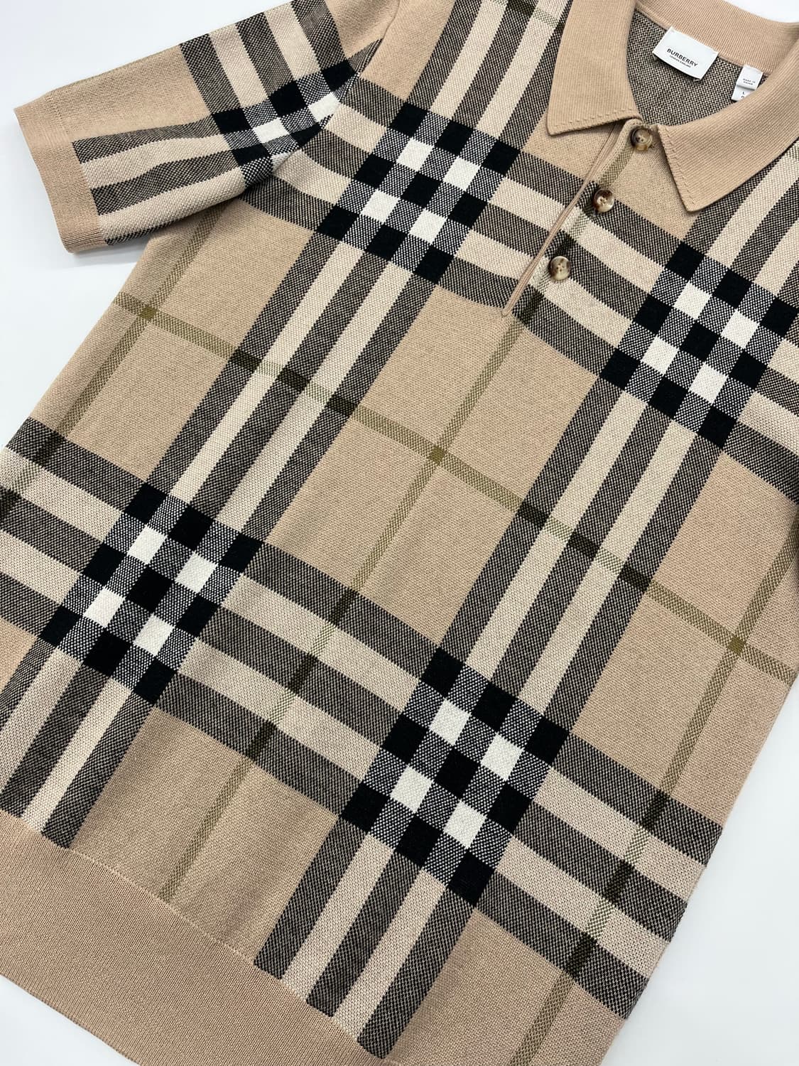 버버리 체크 카라 니트 반팔 [L사이즈] 상품이미지2