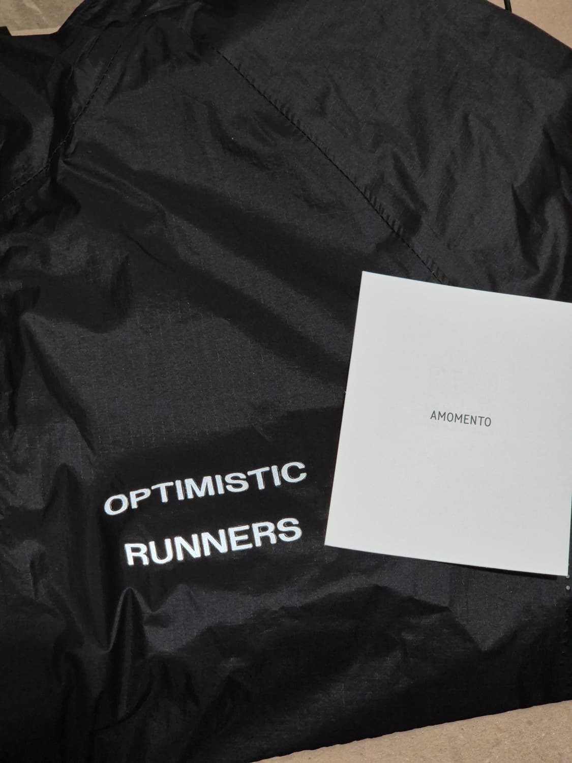 옵티미스틱러너스 패커블 자켓 L 급처 상품이미지2