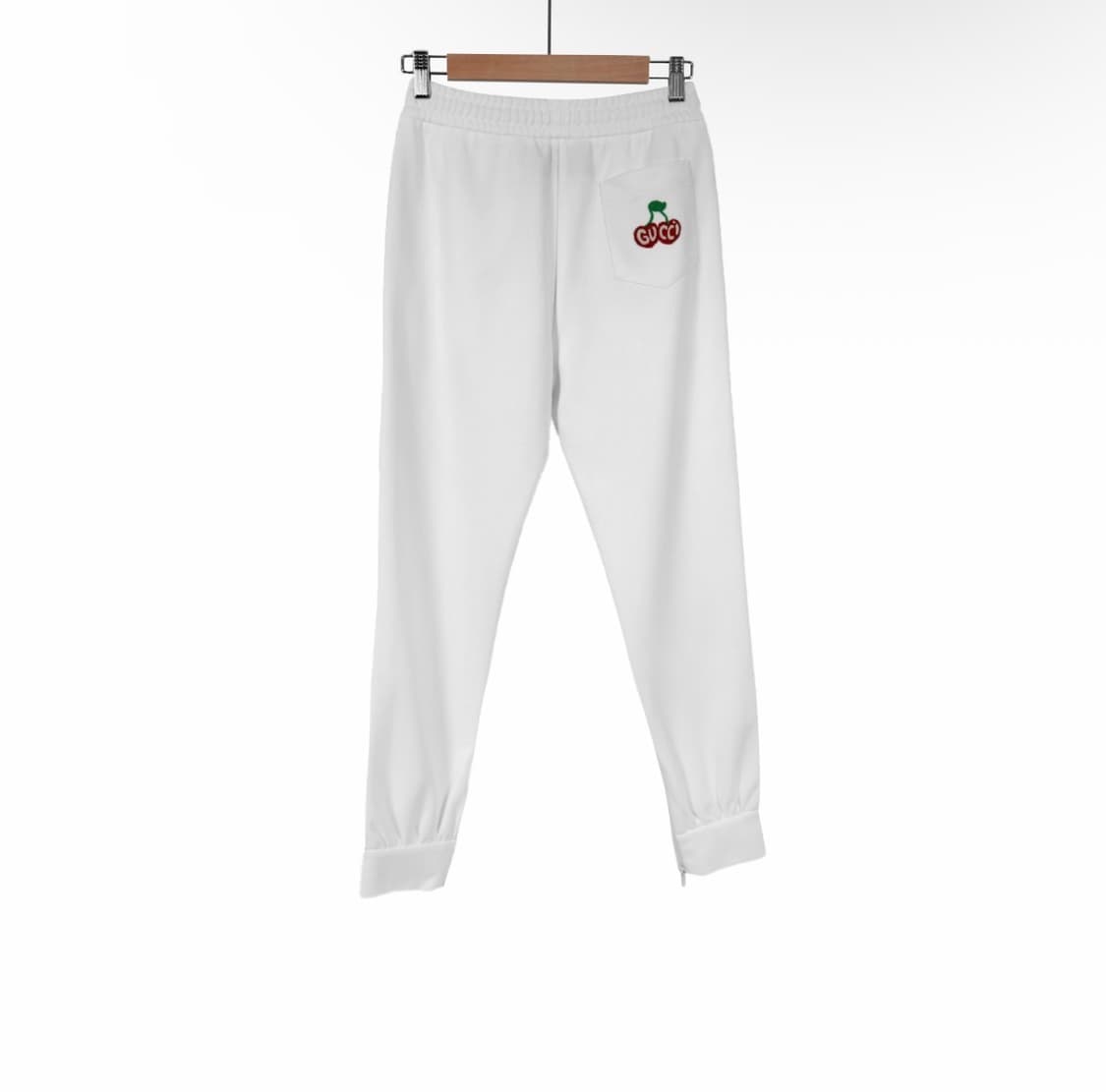 [S] 구찌 여성 체리 자수 테크니컬 트랙 트레이닝 조거 팬츠 화이트 상품이미지2