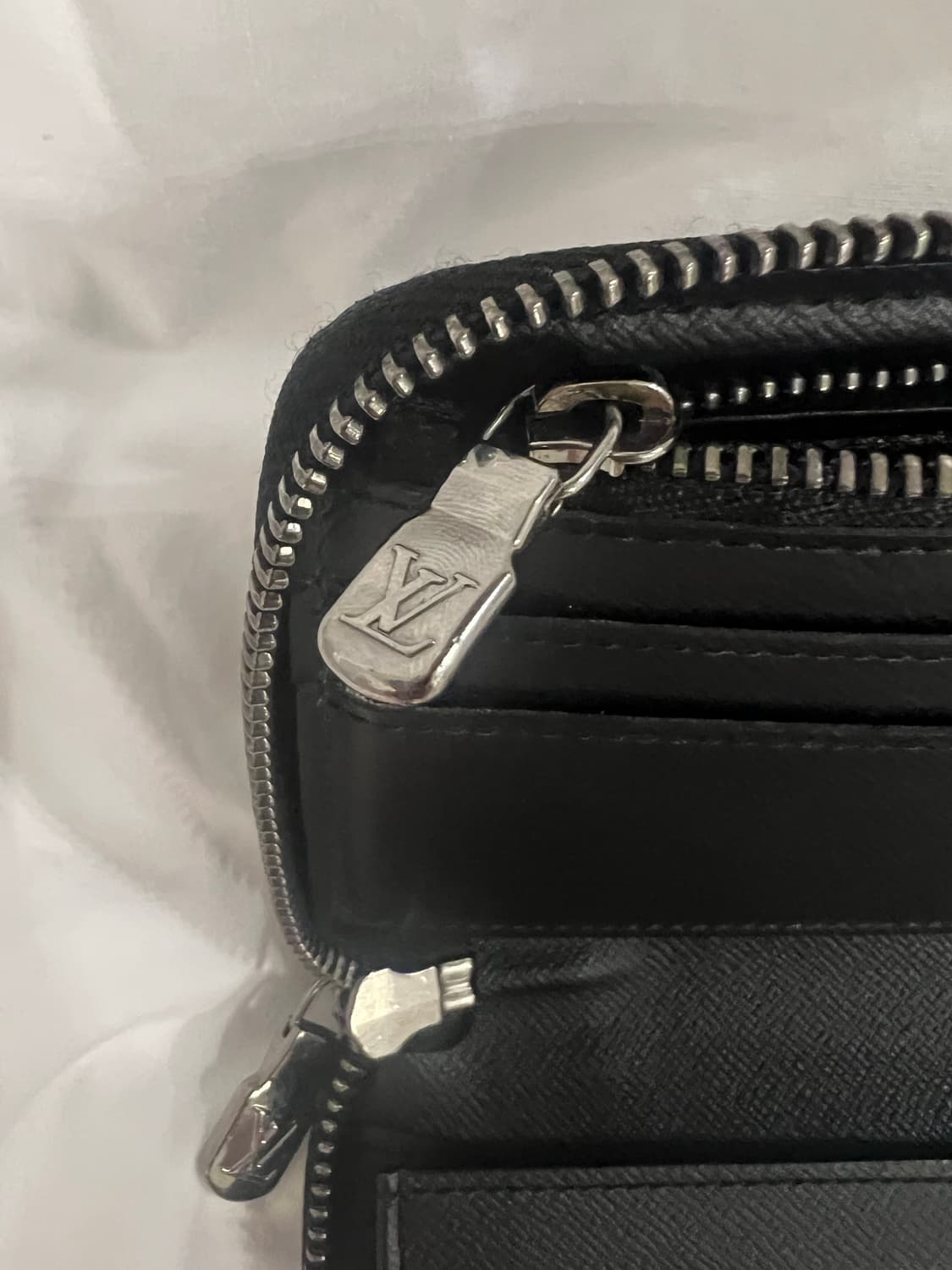 정품 루이비통 지피 장지갑 상품이미지1