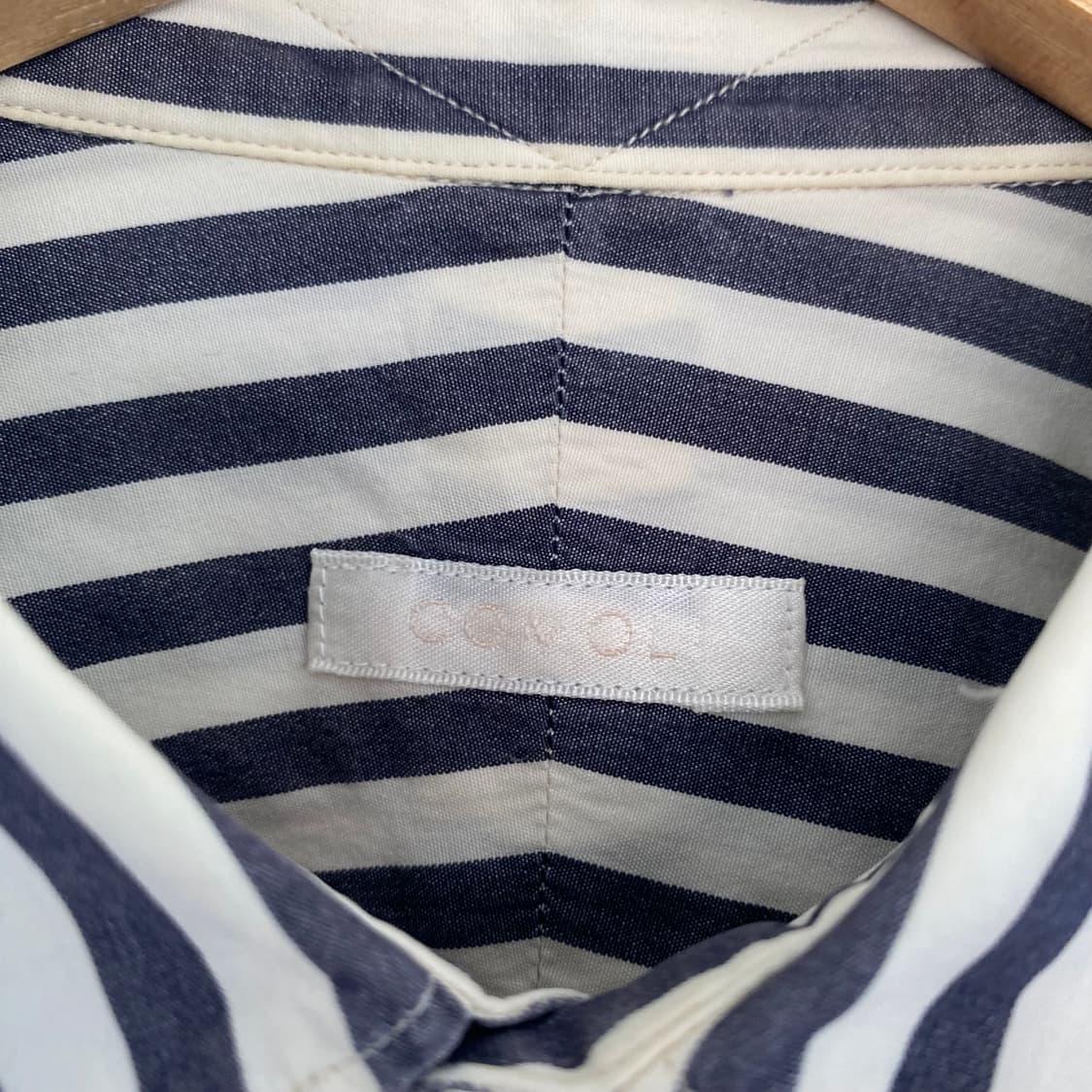 코모리 스트라이프 셔츠 상품이미지4