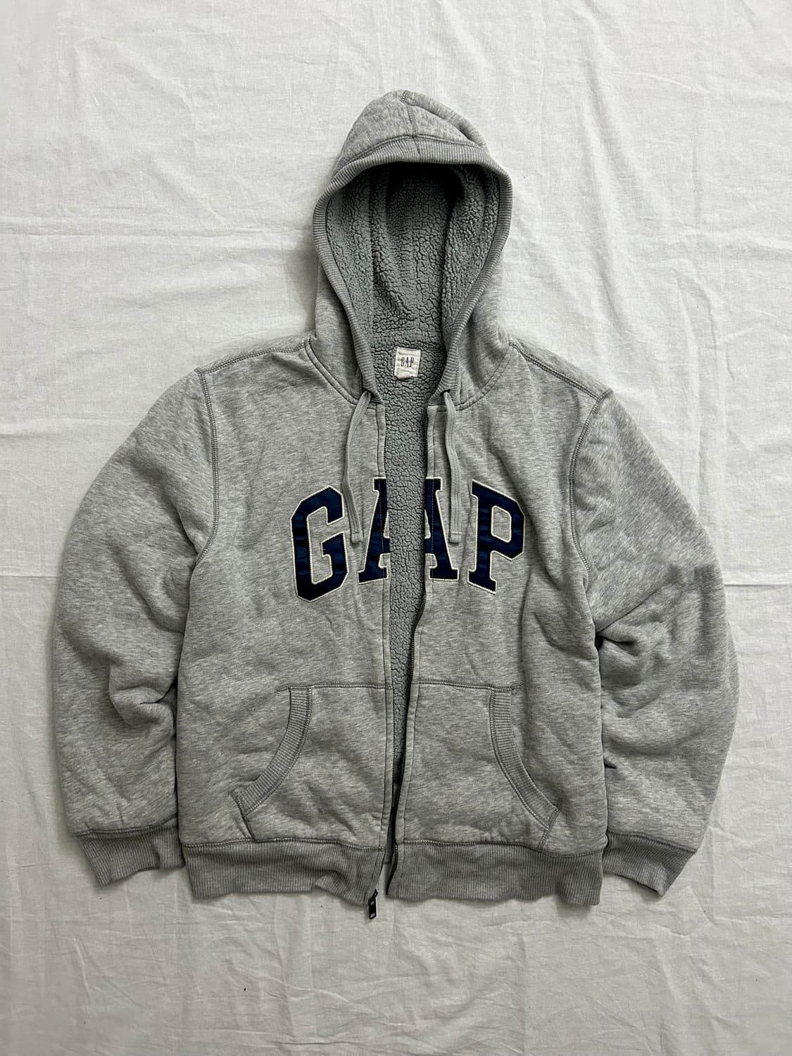갭 빅로고 쉐르파 후드집업 상품이미지2