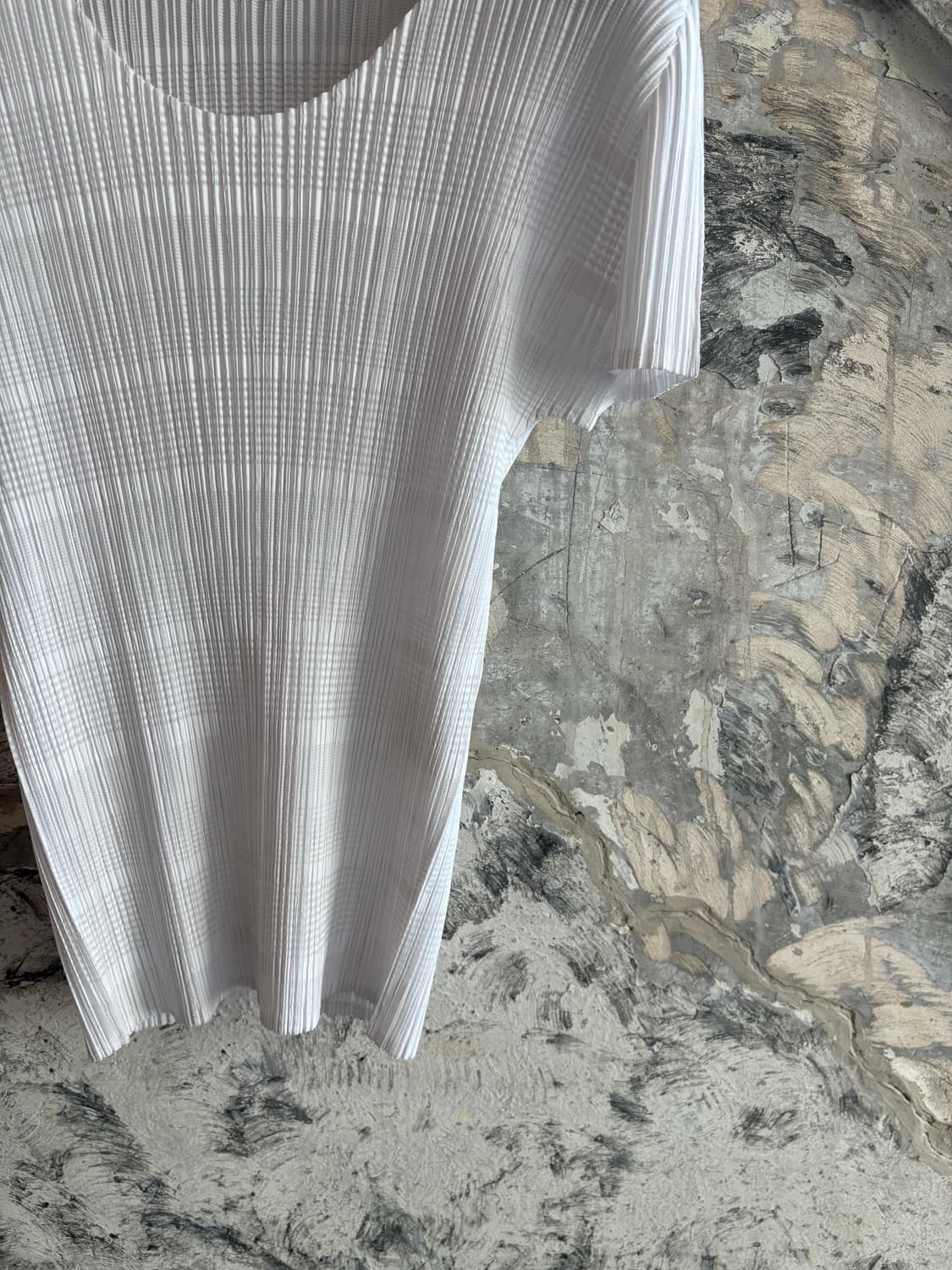 PLEATS PLEASE ISSEY MIYAKE White Top 상품이미지3