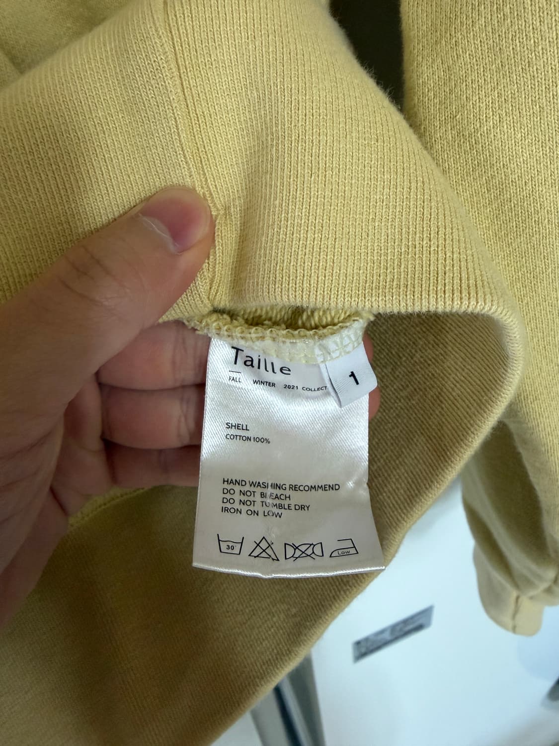 타일레 개나리 후드티 상품이미지4