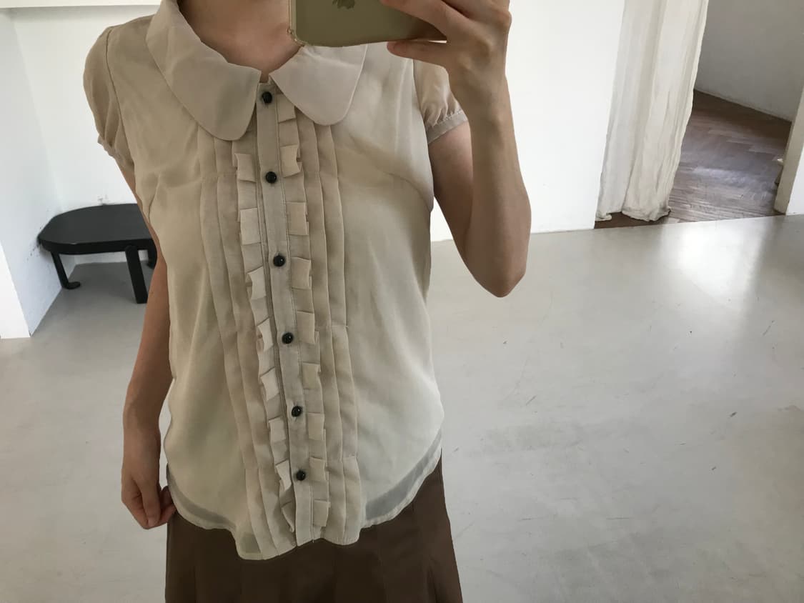 vintage beige frill blouse 상품이미지2