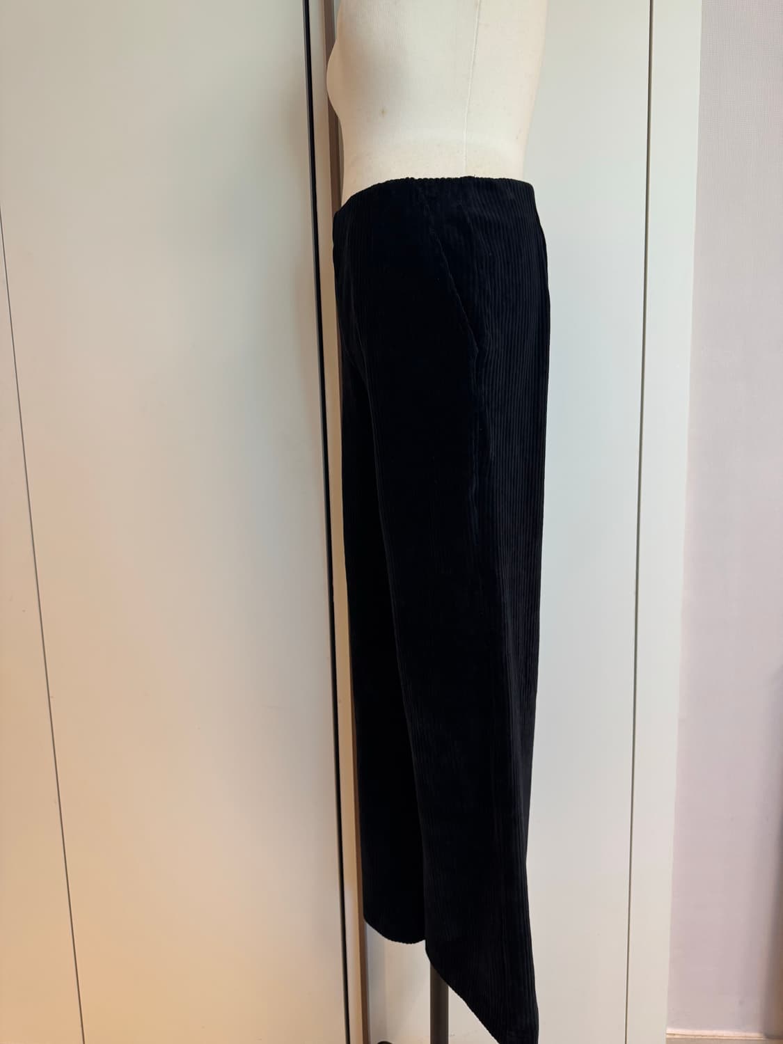 무료배송) 새옷- 라삐아프 코듀로이 세미와이드 바지 상품이미지3