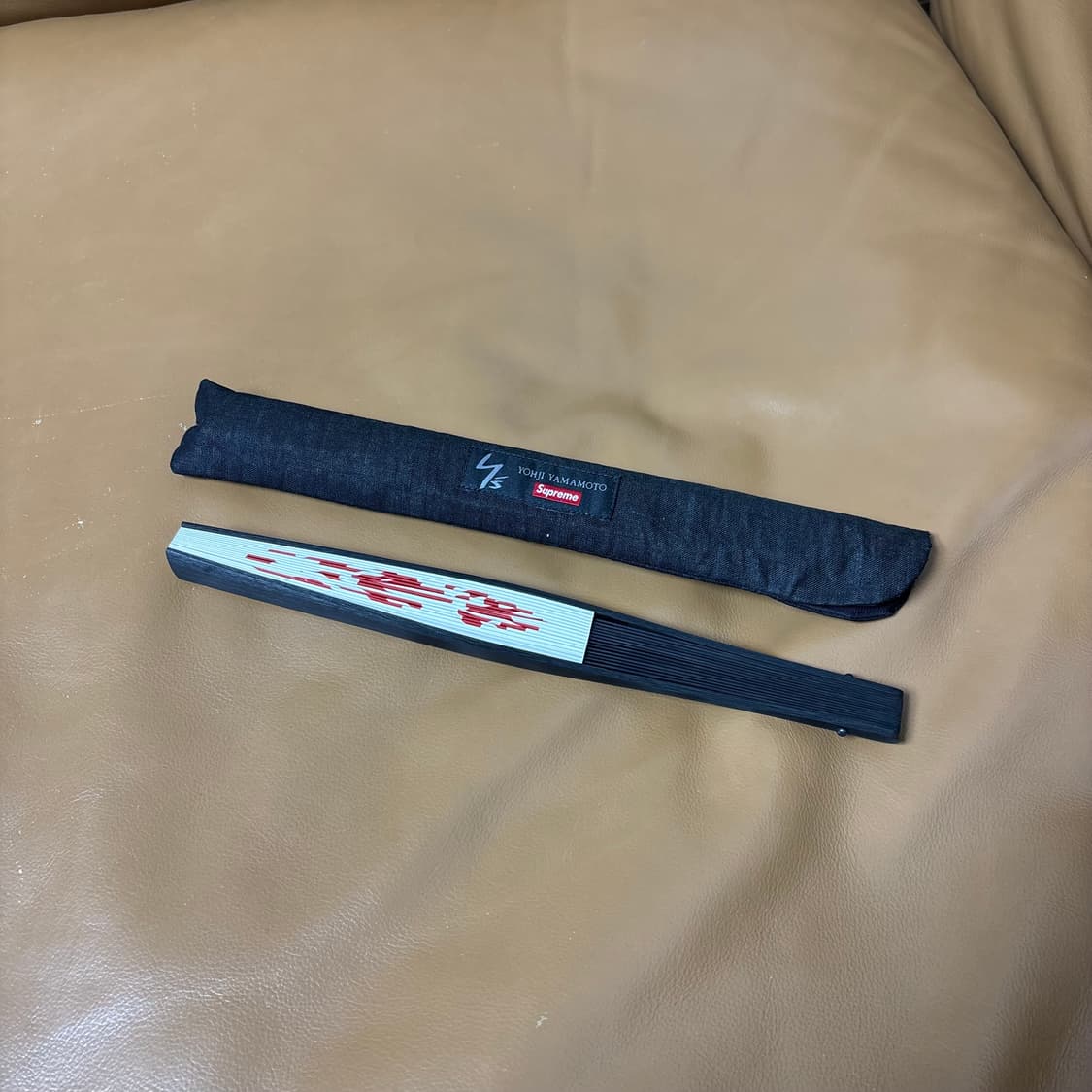 슈프림 요지 야마모토 콜라보 핸드 부채 화이트 25FW 상품이미지3