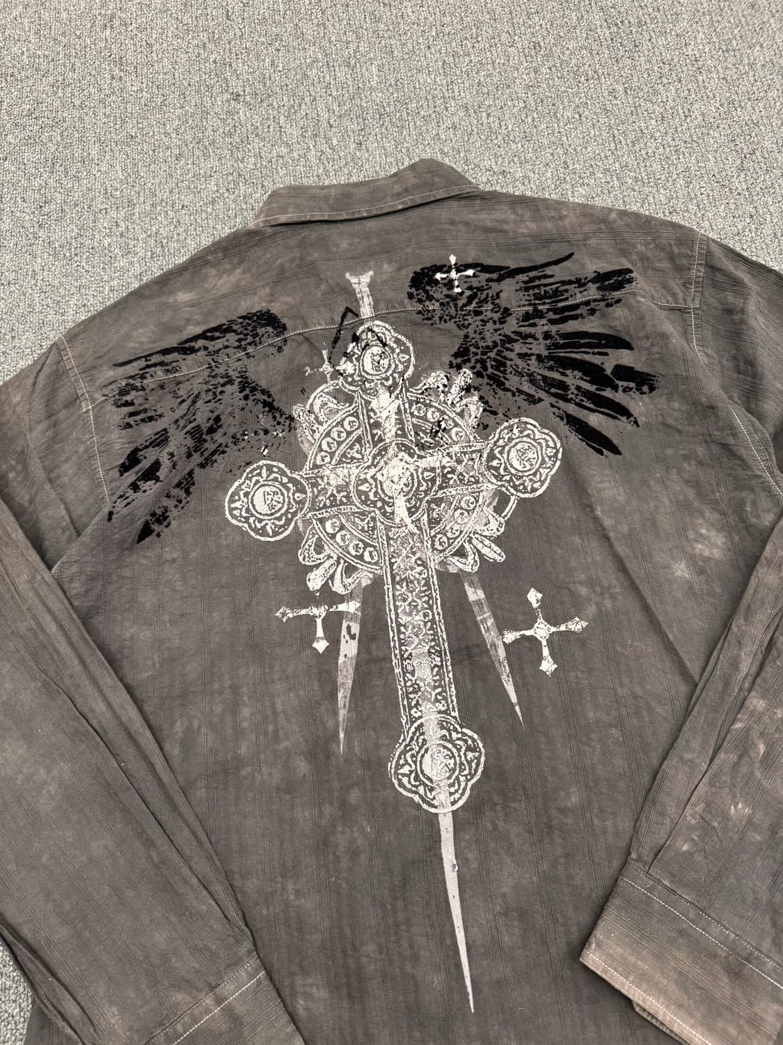 XL)Eighty Eighy 빈티지 십자기 프린팅 블랙 긴팔셔츠 상품이미지6