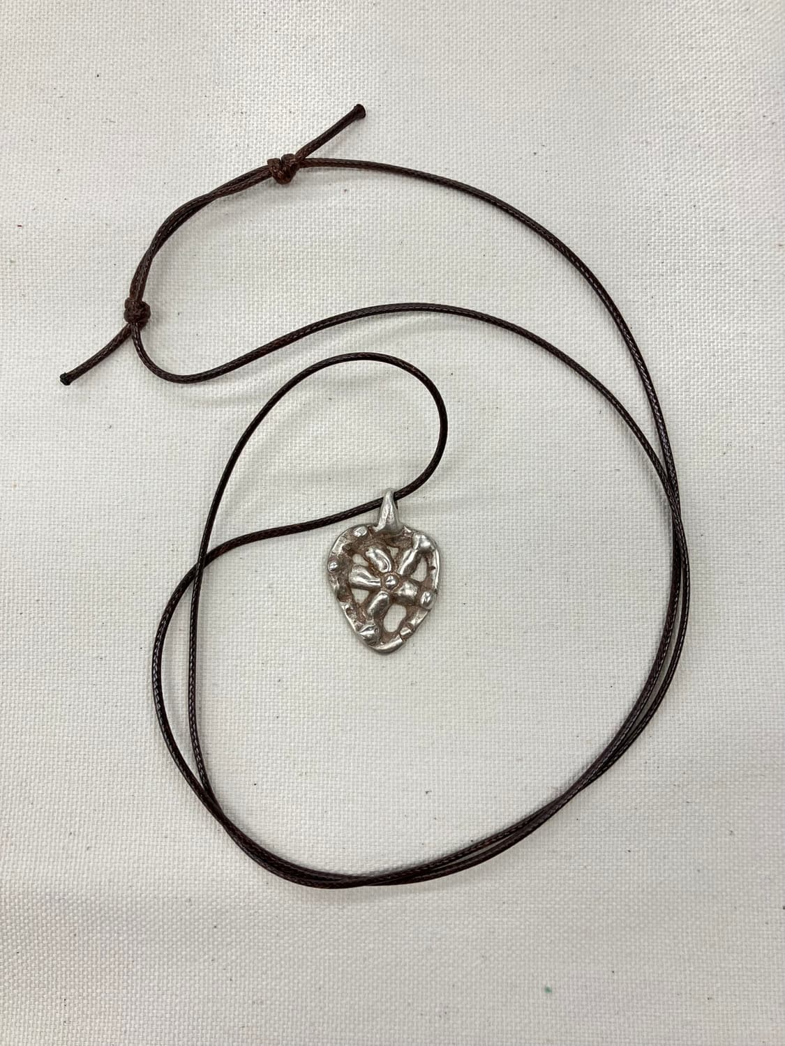 Flower Pick Pendant Necklace (Silver) 상품이미지1