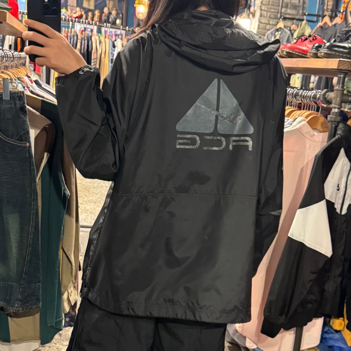Nike ACG 스트링 바람막이 상품이미지4