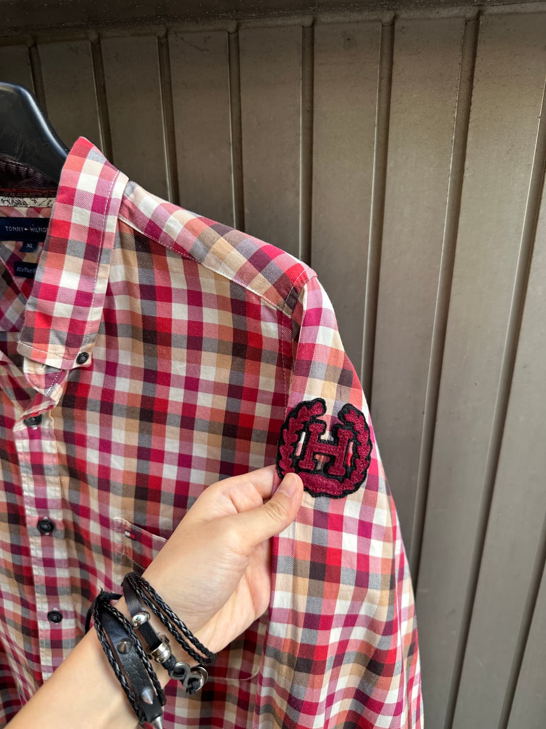TOMMY HILFIGER red check patch shirts 상품이미지3