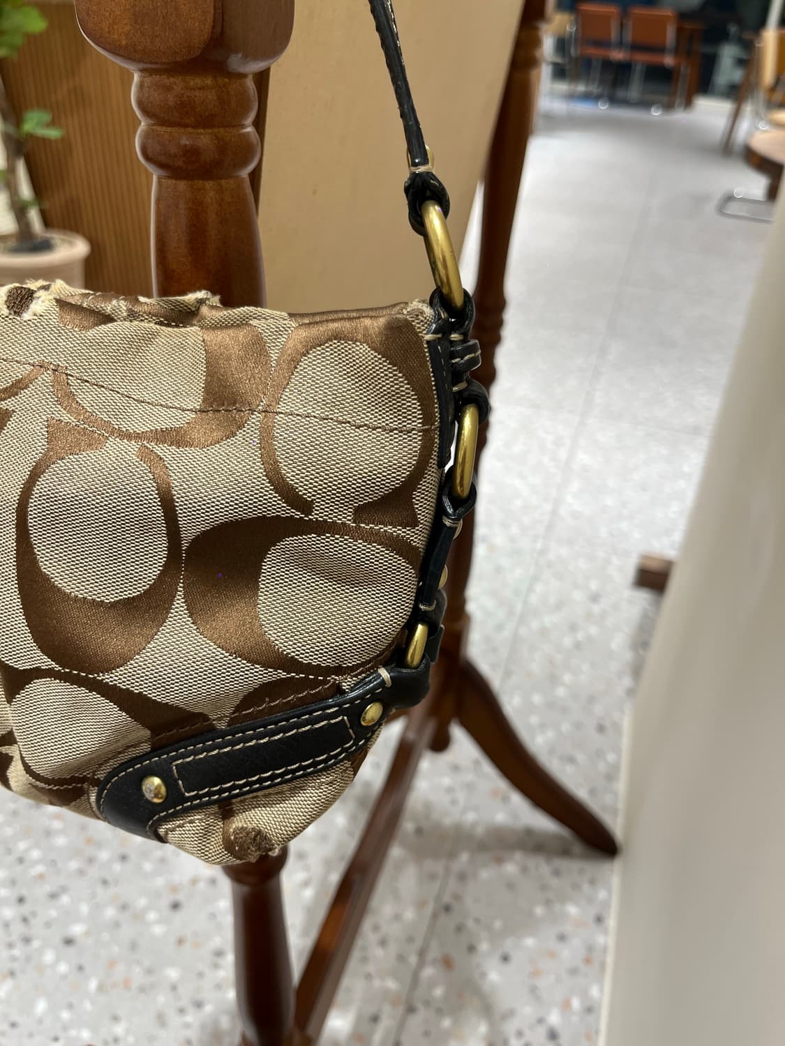 Coach Mini Square Bag 상품이미지5